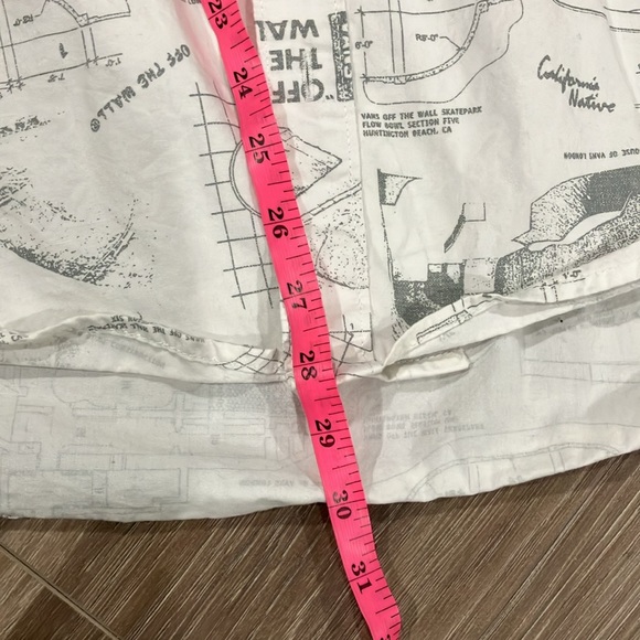 Vans Men’s Button Down Shirt - Picture 6 of 7